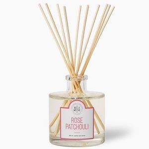 🌹 NWT La Belle Meche reed diffuser French rose patchouli scent